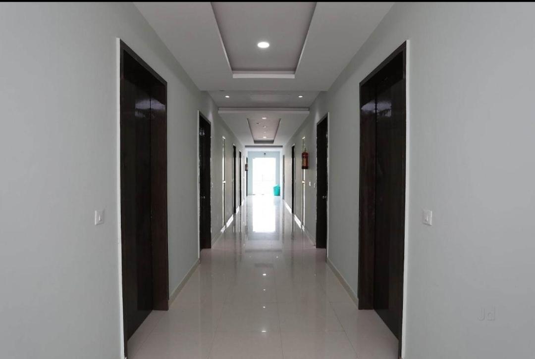 Hotel Kailash Mansarovar And Banquet Hall Bareilly Εξωτερικό φωτογραφία